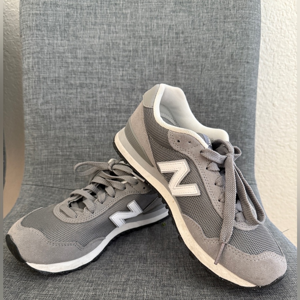 515 New Balance sz 7 wms
